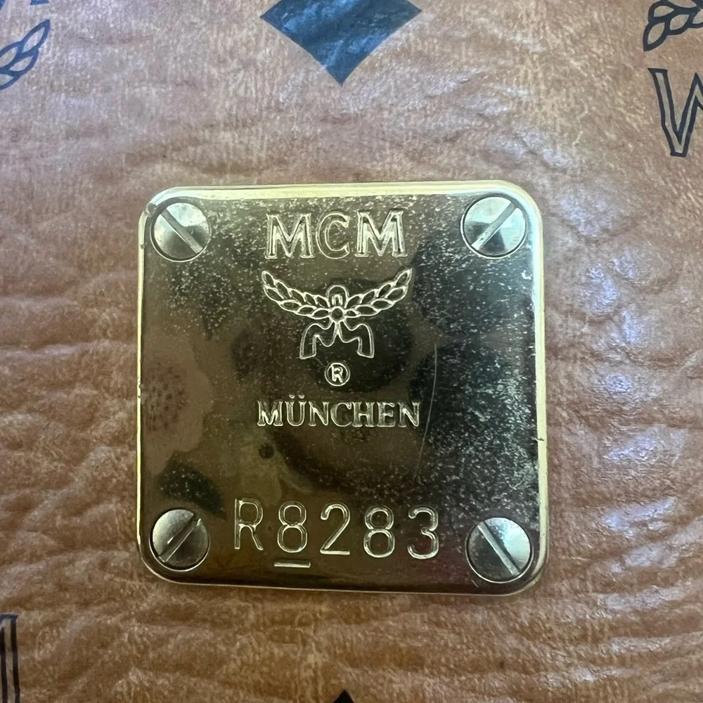 MCM Tan and Burgundy Logo Tote - Picture 2 of 15